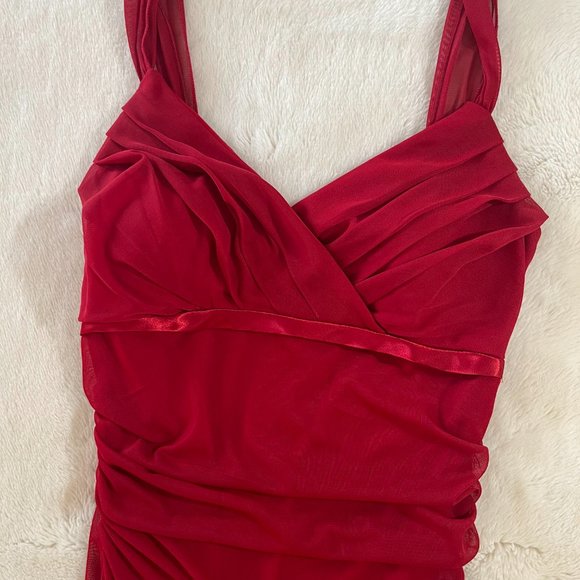 Red Ruched Formal Dress - Picture 5 of 6